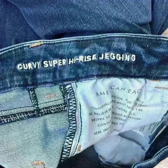 American Eagle Curvy Super Hi-Rise Jegging Size 6 Long - Picture 11 of 11